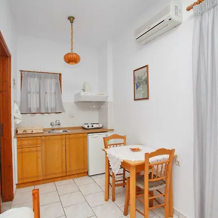 Apartamento Stafylos *
