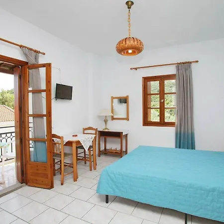 Stafylos * Skopelos Town