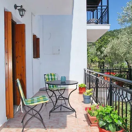 Apartment Stafylos Studios Skopelos Town
