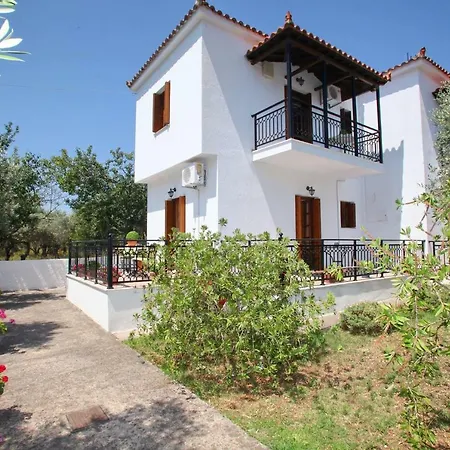 Stafylos * סקופלוס טאון